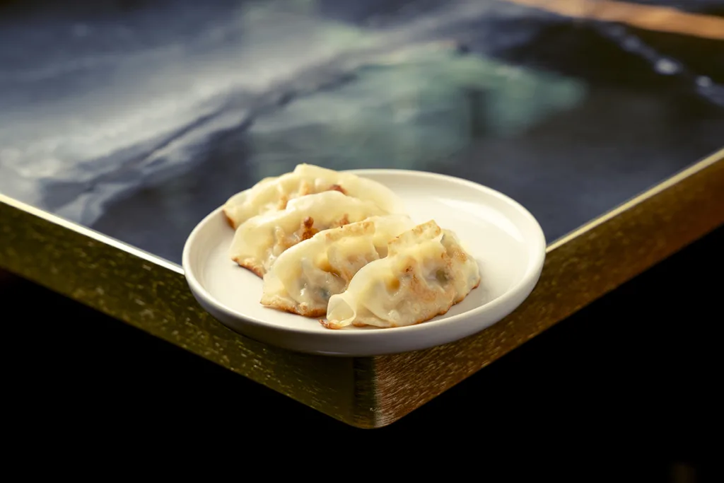 gyoza de pollo sushi nikkei