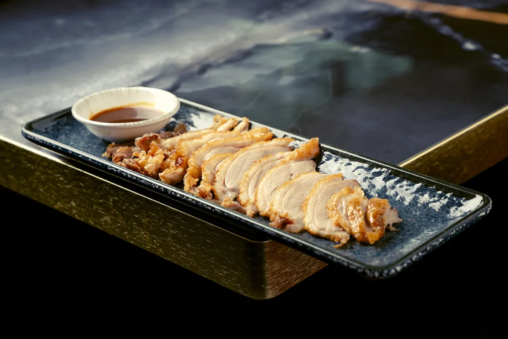 pato asado sushi nikkei