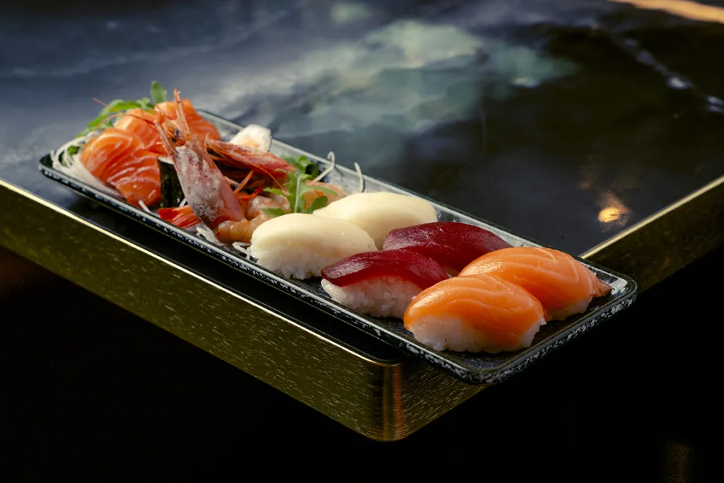 variado sushi nikkei