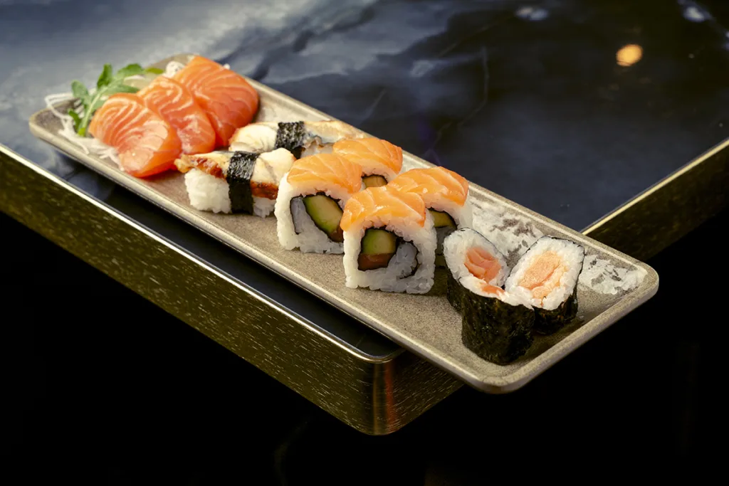 variado sushi nikkei